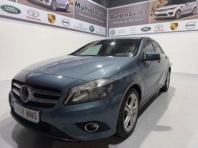 Usado Mercedes A220 Urban 170 CV (125 kW) 2014 Azul Berlina