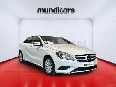 Usado Mercedes A180 Style 122 HP (89 kW) 2013 Branco Sedan