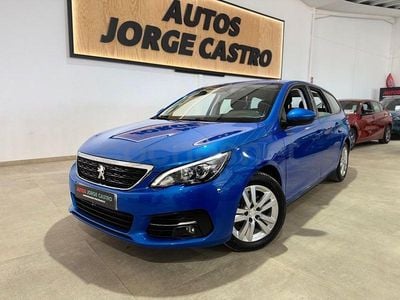 Usado Peugeot 308 SW Active 130 CV (95 kW) 2021 Azul Familiar