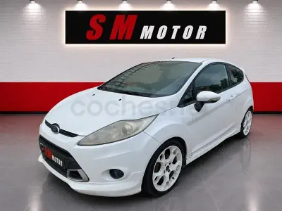 Usado Ford Fiesta Sport 90 CV (66 kW) 2010 Blanco Berlina