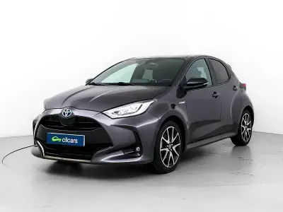 Usado Toyota Yaris Plus 116 CV (85 kW) 2021 Utilitario