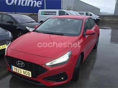 Rojo Usado 2025 Hyundai i30 Berlina | 22.500 € (Caro)