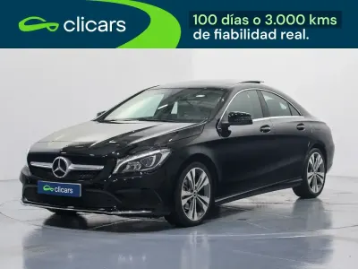 Usado Mercedes CLA180 122 CV (89 kW) 2018 Negro Berlina