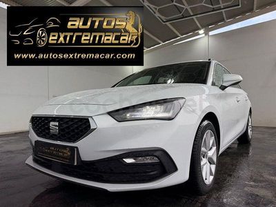 Usado Seat Leon Reference 115 CV (84 kW) 2021 Blanco Familiar