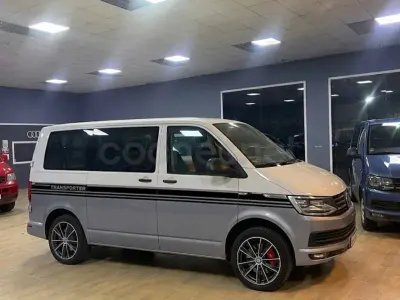 Usado VW Caravelle Comfortline 150 CV (110 kW) 2016 Blanco Van