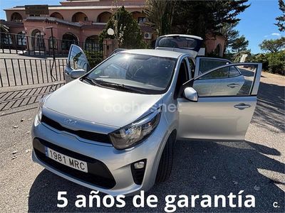 Gris / plata Usado 2024 Kia Picanto Comfort Utilitario | 12.490 € (Precio justo)