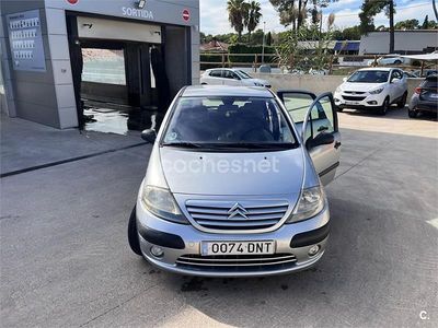 Gris / plata Usado 2005 Citroën C3 Exclusive Berlina | 2800 € (Un poco caro)