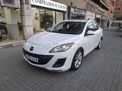 Usado Mazda 3 Luxury 150 CV (110 kW) 2010 Blanco Berlina