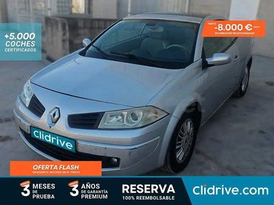 Usado Renault Mégane Cabriolet Dynamique 131 CV (96 kW) 2007 Gris / plata Descapotable
