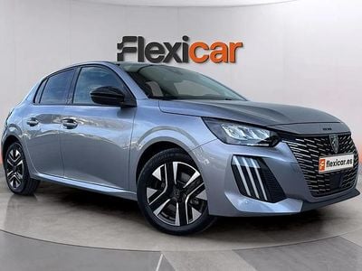 Usado Peugeot 208 Allure 101 CV (74 kW) 2025 Gris Utilitario