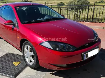 Usado Ford Cougar 170 CV (125 kW) 1999 Rojo Coupe