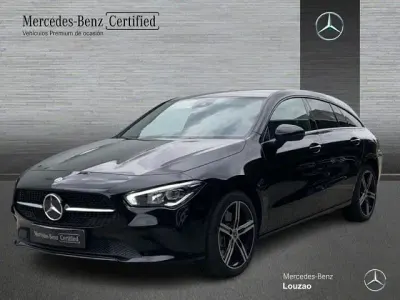 Usado Mercedes CLA250e Shooting Brake 218 CV (160 kW) 2023 Negro noche Familiar