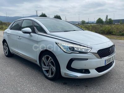 Usado Citroën DS5 163 CV (119 kW) 2013 Blanco Utilitario