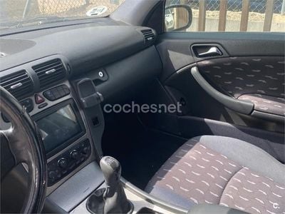 Mercedes C230