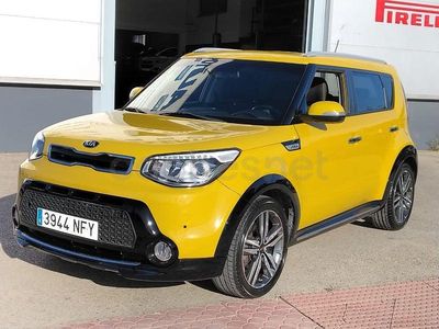 Usado Kia Soul 128 CV (94 kW) 2015 Amarillo SUV