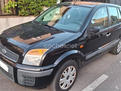 Używany Ford Fusion Ambiente 80 KM (58 kW) 2008 Czarny Hatchback