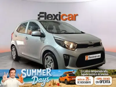 Usado Kia Picanto 67 CV (49 kW) 2020 Gris Utilitario