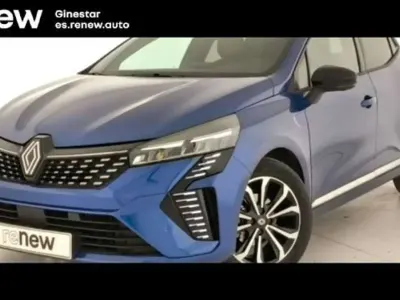 Usado Renault Clio Techno 91 CV (66 kW) 2025 Azul Utilitario
