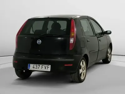 Käytetty Fiat Punto Classica 70 HP (51 kW) 2007 Musta Viistoperä