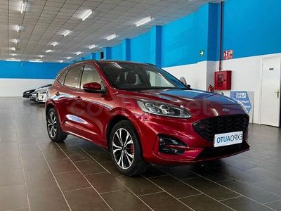 Usado Ford Kuga ST-Line 225 CV (165 kW) 2022 Rojo SUV