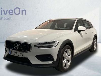 usado Volvo V60 CC D4 AWD Aut.