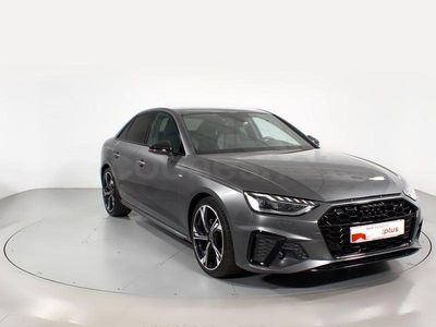 Usado Audi A4 163 CV (119 kW) 2024 Gris / plata Berlina