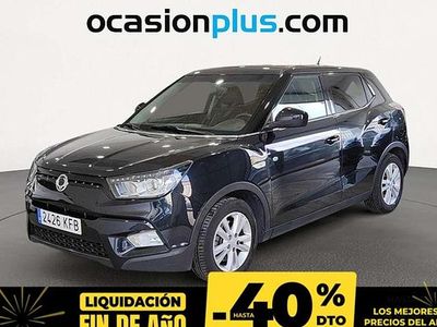 Negro Usado 2017 Ssangyong (KGM) Tivoli Limited SUV | 11.400 € (Precio justo)