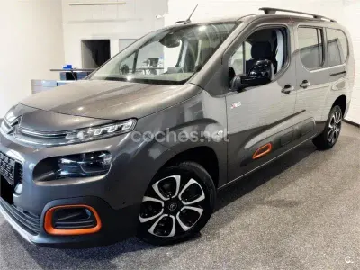 Usado Citroën e-Berlingo 130 CV (95 kW) 2023 Gris / plata Monovolumen
