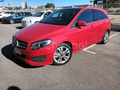 Brugt Mercedes B180 122 HK (89 kW) 2018 Rød MPV