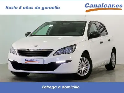 Usado Peugeot 308 Access 100 CV (73 kW) 2017 Blanco