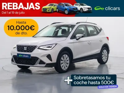 Usado Seat Arona Style 110 CV (80 kW) 2023 Blanco SUV