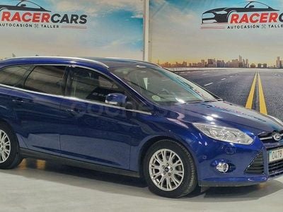 Usado Ford Focus Titanium 115 CV (84 kW) 2014 Azul Familiar