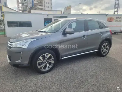 Usado Citroën C4 Aircross Seduction 114 CV (83 kW) 2014 Gris / plata SUV