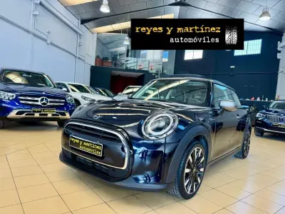 Usado Mini Cooper 136 CV (100 kW) 2022 Negro Utilitario