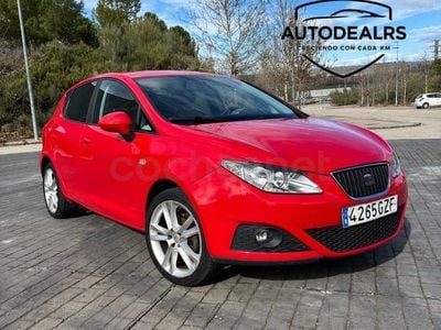 Usado Seat Ibiza Sport 105 CV (77 kW) 2010 Rojo Berlina
