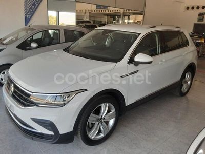 Usado VW Tiguan Life 150 CV (110 kW) 2021 Blanco SUV