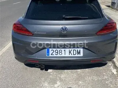 Usado VW Scirocco R-line 180 CV (132 kW) 2017 Gris / plata Coupe