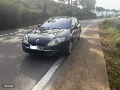 Usado Renault Laguna III Privilege 150 CV (110 kW) 2007 Azul Berlina