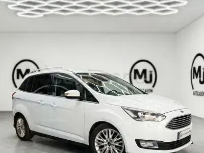 Usado Ford Grand C-Max Titanium 125 CV (91 kW) 2016 Blanco Monovolumen