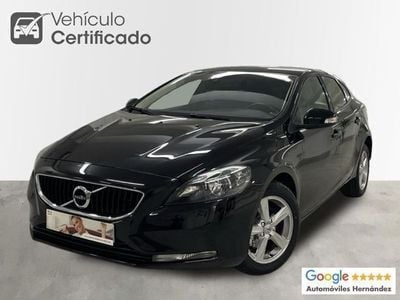 Usado Volvo V40 Kinetic 120 CV (88 kW) 2018 Negro Familiar