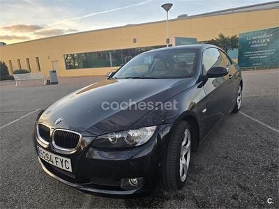 Gris / plata Usado 2007 BMW 320 Coupe | 9900 € (Precio justo)