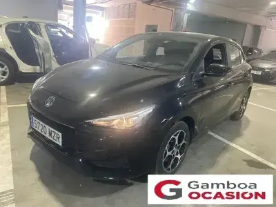 Usado MG MG3 Comfort 195 CV (143 kW) 2025 Negro Utilitario