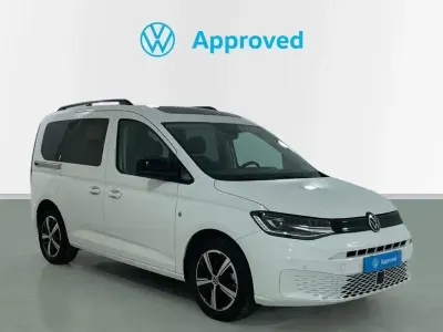 Usado VW Caddy 122 CV (89 kW) 2022 Blanco Monovolumen