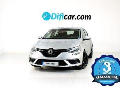 Usado Renault Mégane III 101 CV (74 kW) 2016 Gris