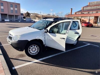 Usado Dacia Duster Ambiance 90 CV (66 kW) 2012 Blanco SUV