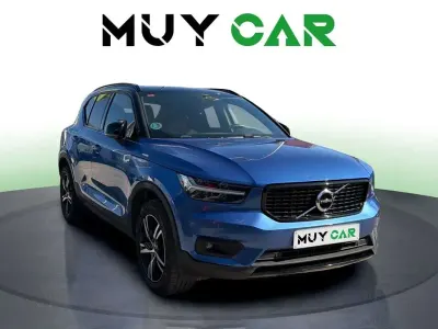 Usado Volvo XC40 R-Design 129 CV (94 kW) 2021 Azul SUV