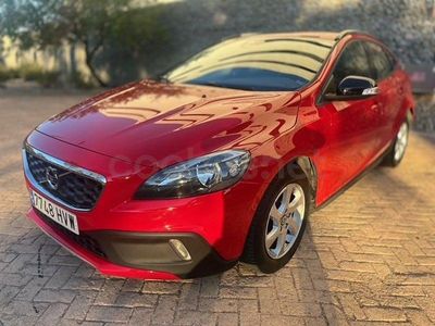 Usado Volvo V40 CC Kinetic 115 CV (84 kW) 2014 Rojo Familiar