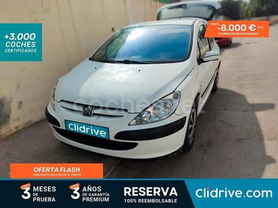 Blanco Usado 2001 Peugeot 307 Berlina | 3590 € (Un poco caro)