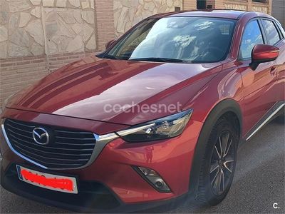 Käytetty Mazda CX-3 Luxury 105 HP (77 kW) 2015 Punainen Katumaasturi