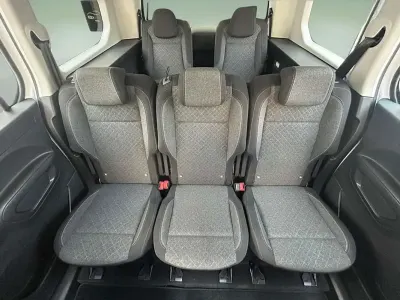 Usado Opel Combo S 129 CV (94 kW) 2025 Blanco Monovolumen
